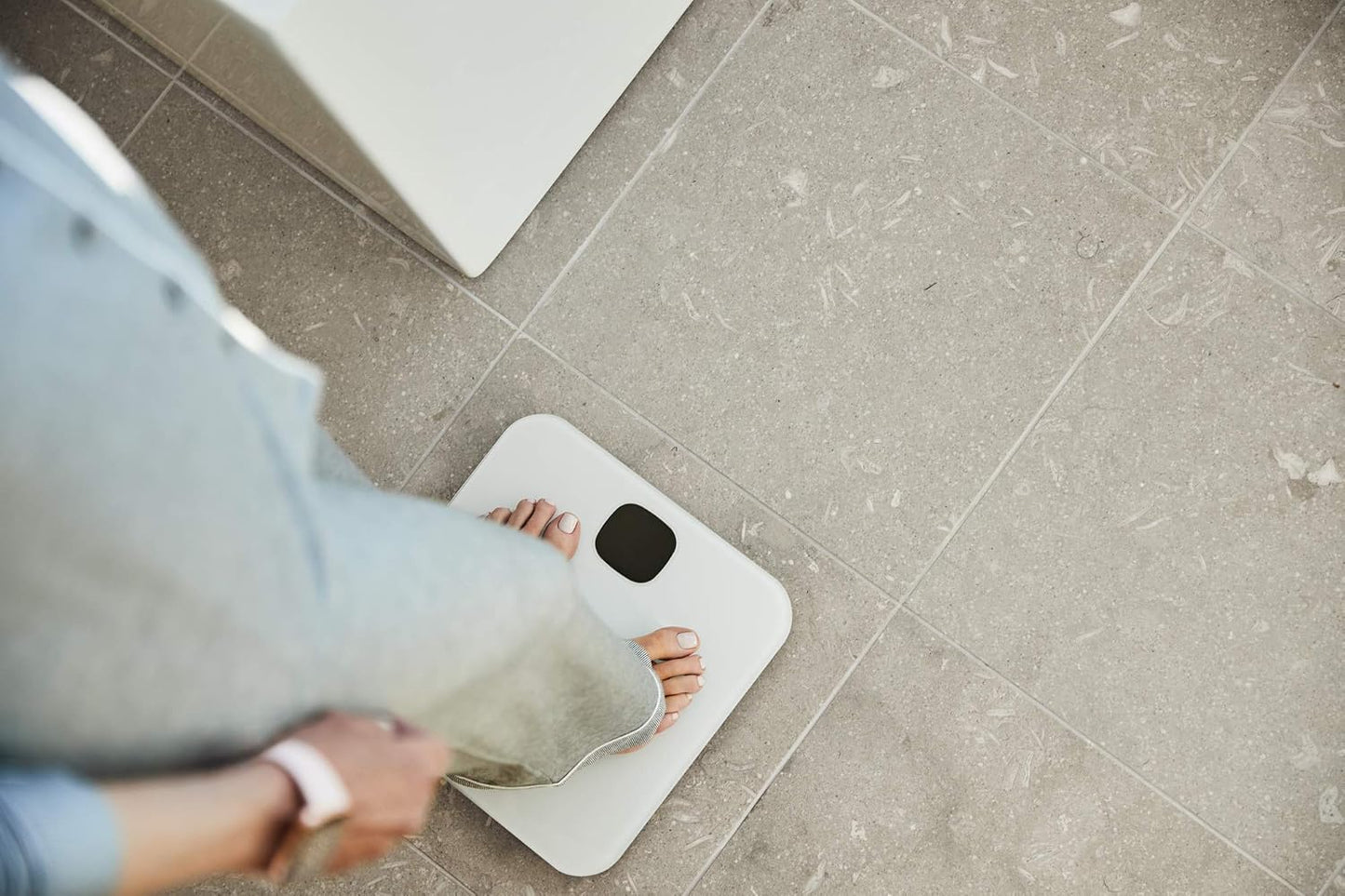 Fitbit Aria Air Bluetooth Digital Body Weight and BMI Smart Scale, White, New!
