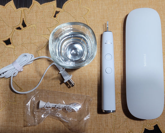 Philips Sonicare Diamondclean Smart 9300 White Electric Toothbrush, New (OB)!