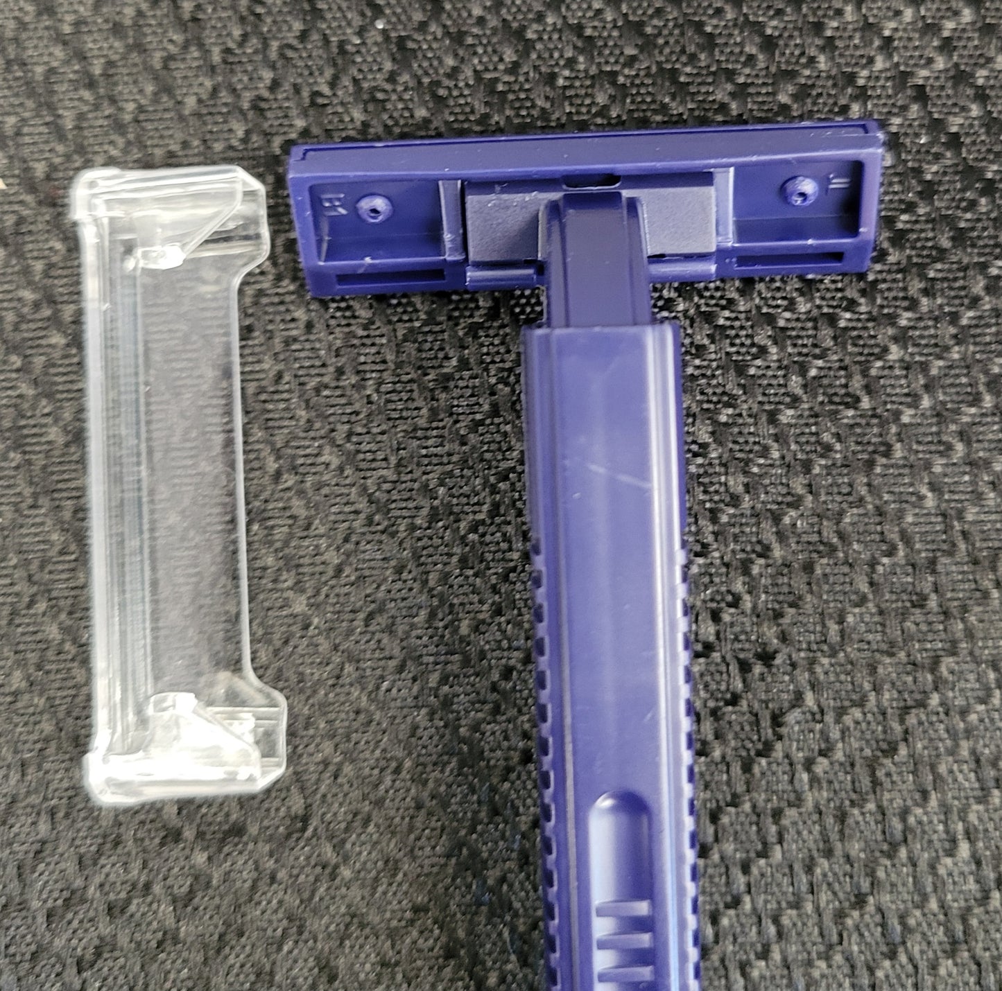 10 pack Twin Blade Disposable Razors
