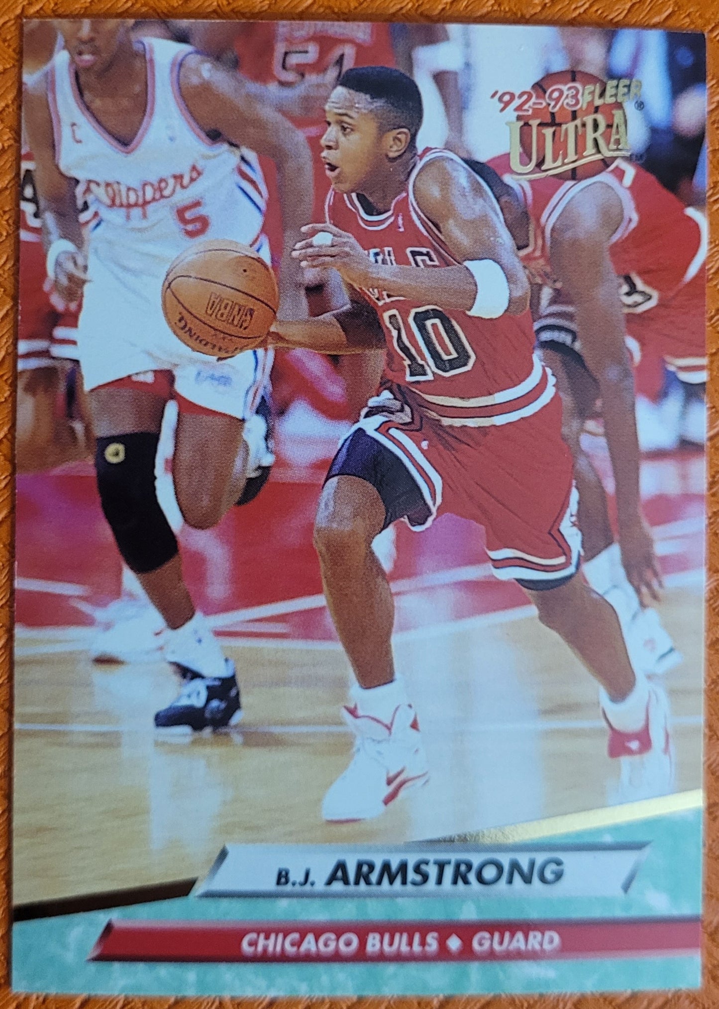 1992-93 Ultra #24 B.J. Armstrong