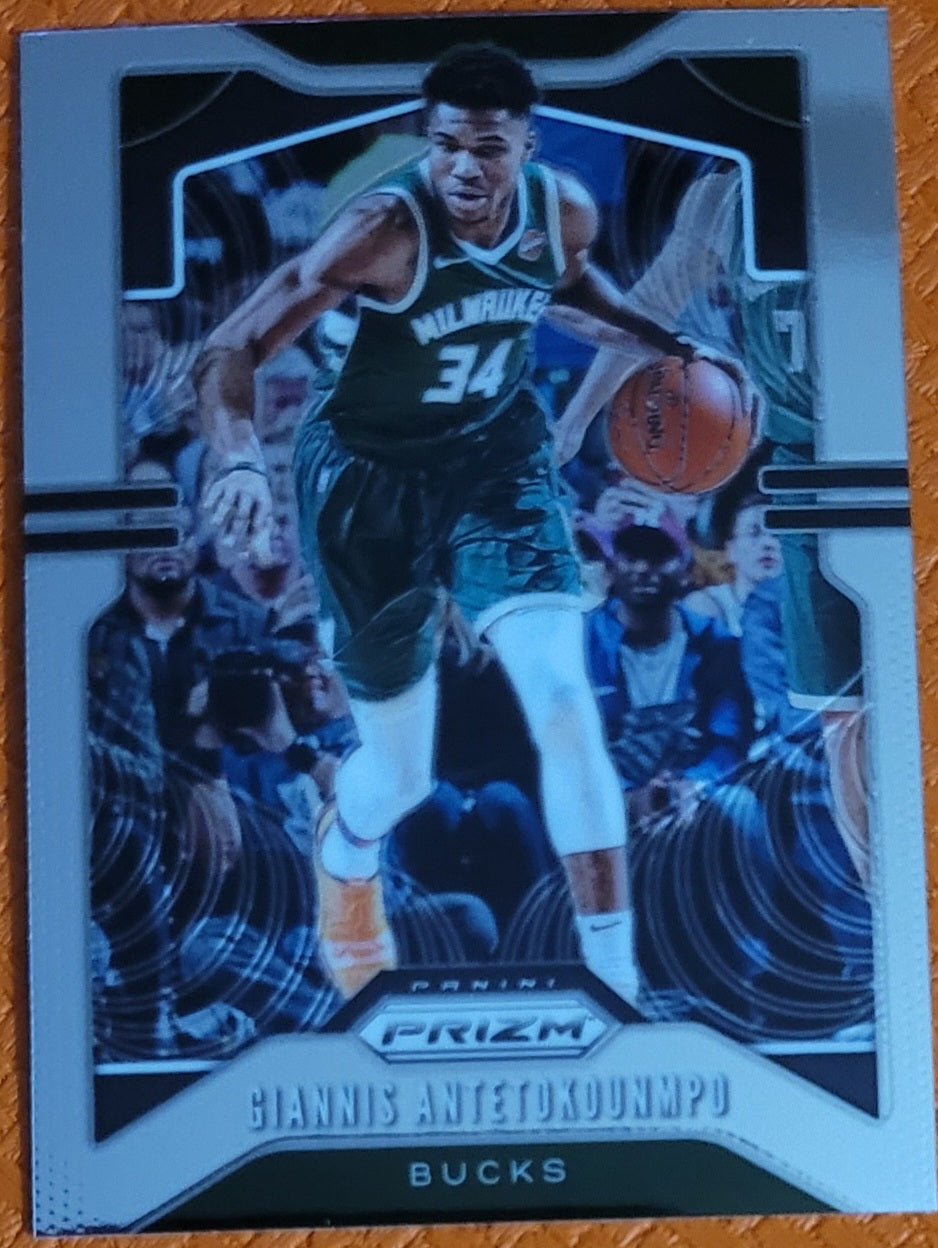 2019-20 Panini Prizm #152 Giannis Antetokounmpo Prizms Silver