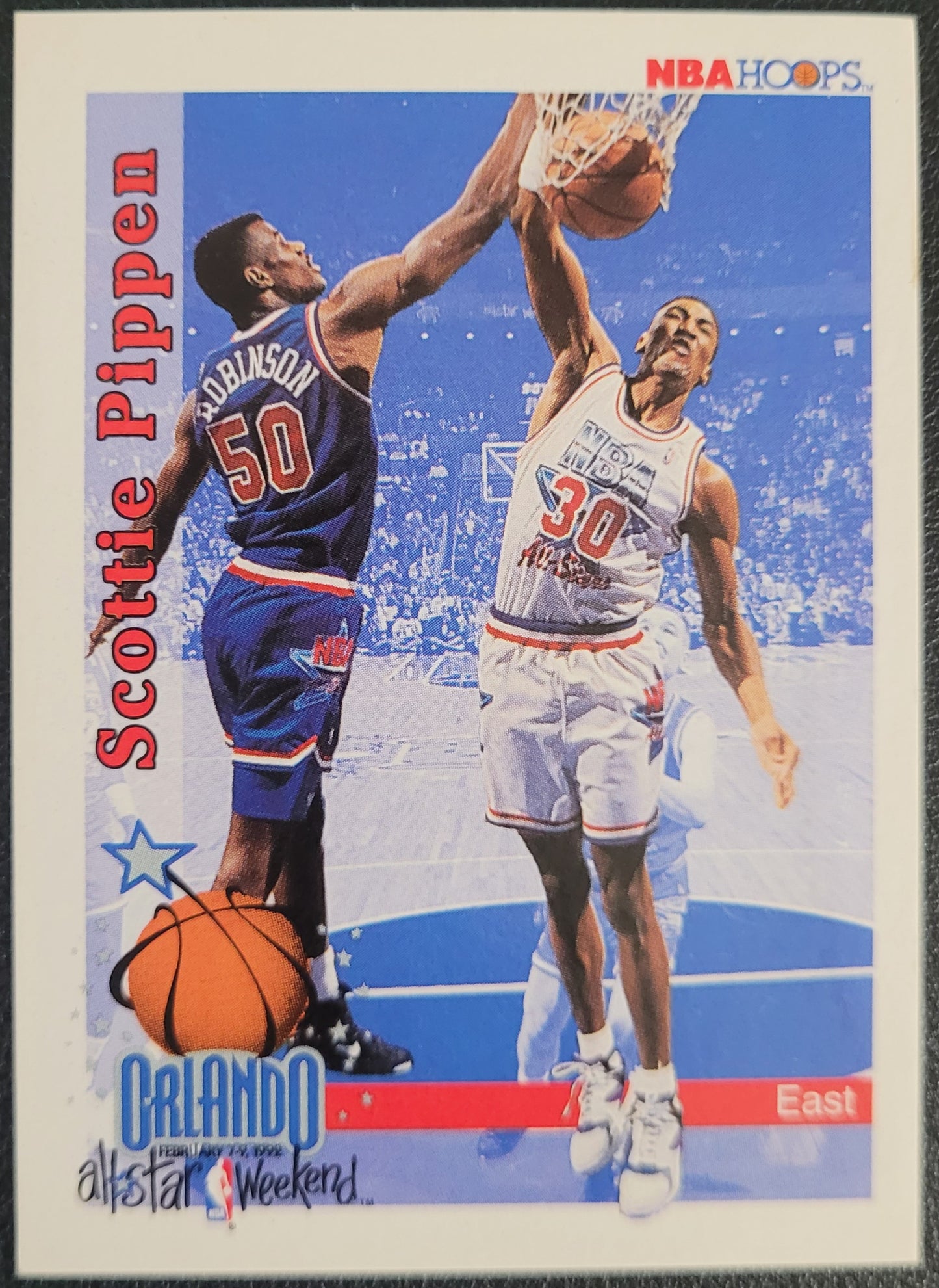 1992-93 Hoops #300 Scottie Pippen