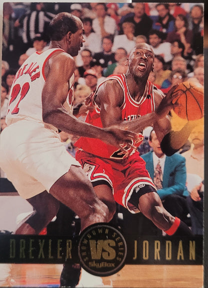 1993-94 SkyBox Premium #SS11 Clyde Drexler / Michael Jordan Showdown Series