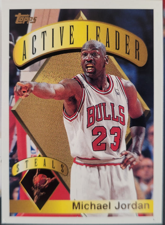 1995-96 Topps #4 Michael Jordan
