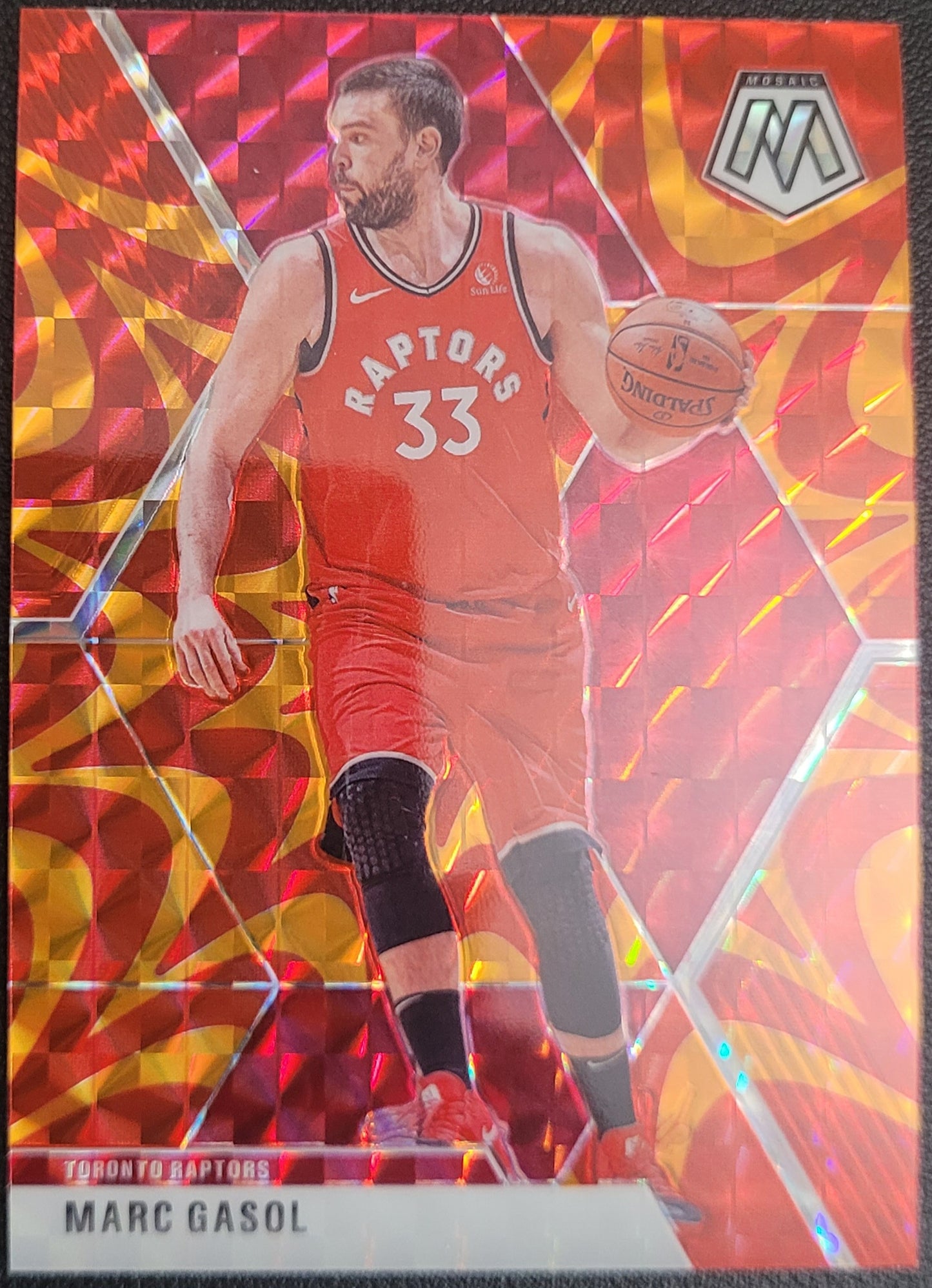 2019-20 Panini Mosaic #49 Marc Gasol Red Prizm
