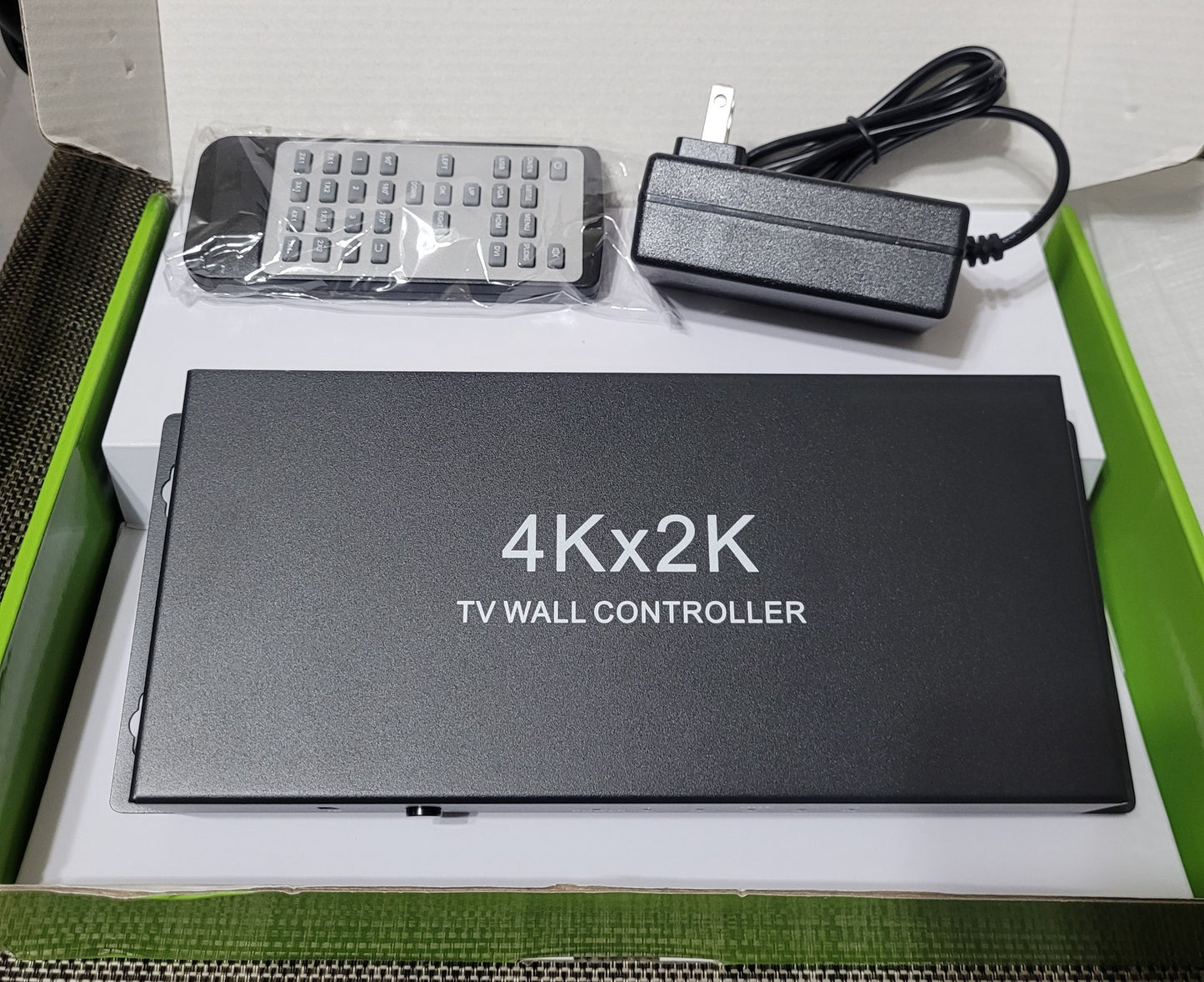 Video Wall Controller 4K x 2K, HD Display, 4 Way HDMI Out, 180 Rotate, New!