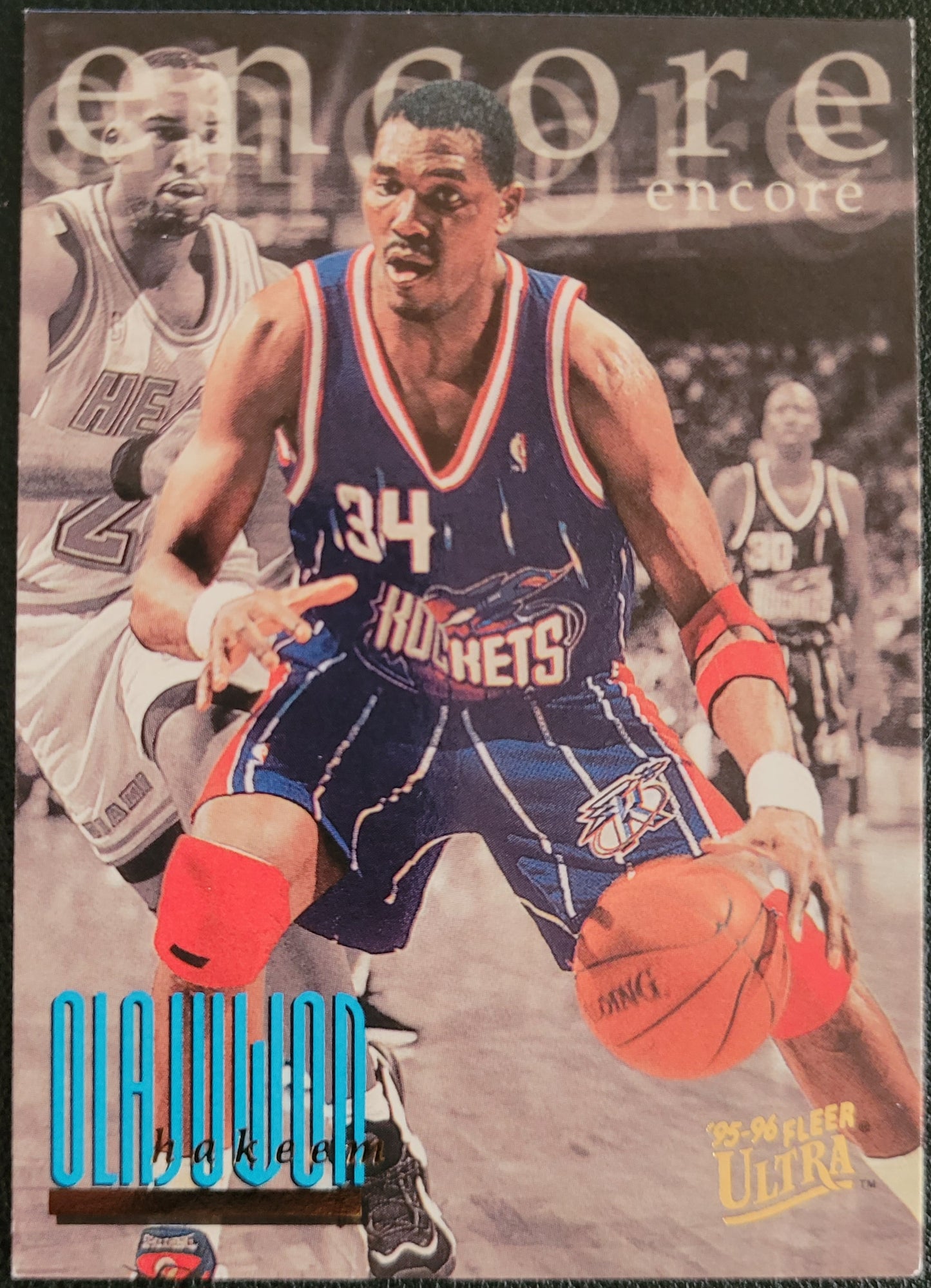 1995-96 Ultra #328 Hakeem Olajuwon
