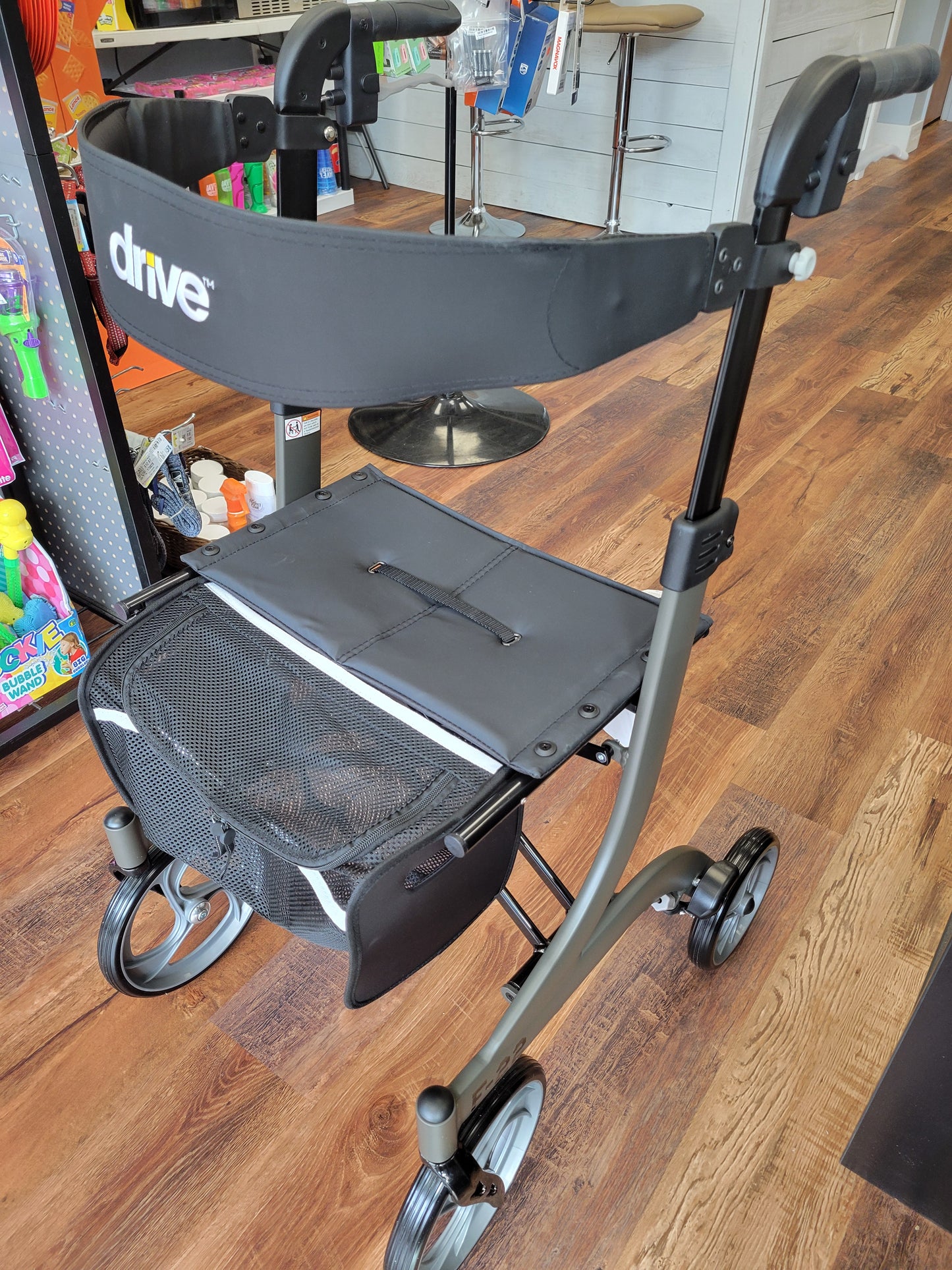 Drive F-22 Rollator GV974GY-T, Gray/Black Walker