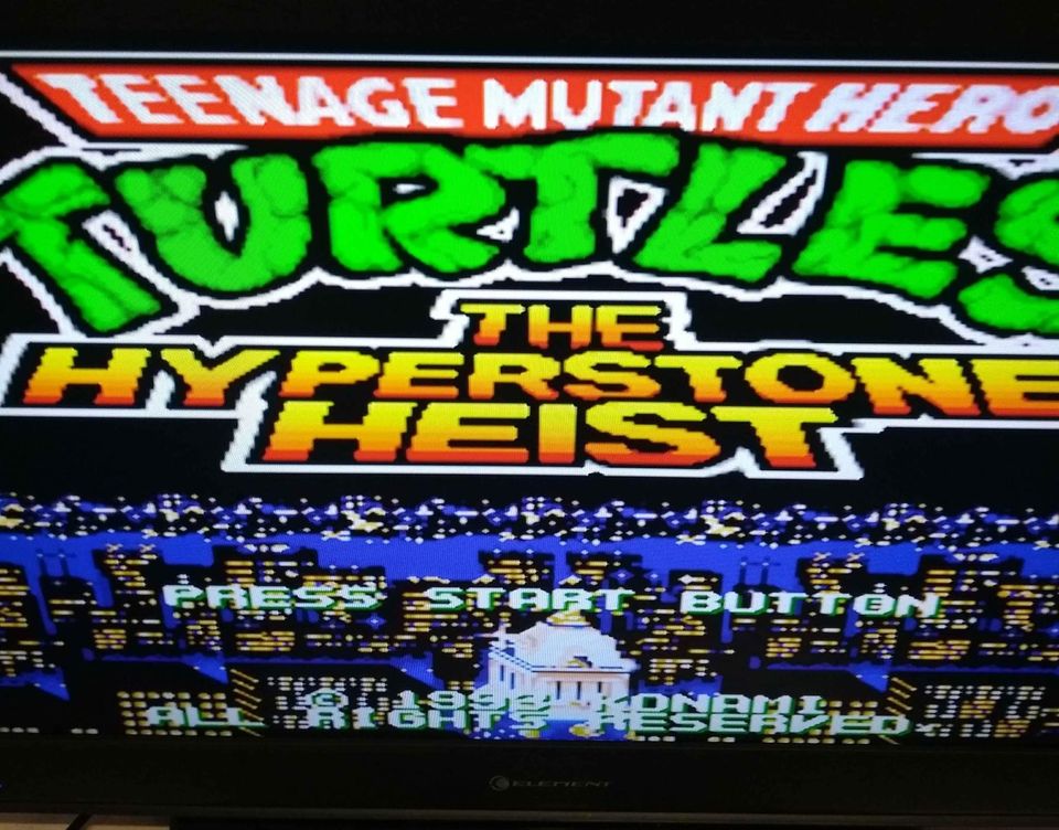 Sega Genesis Game System with 688 Classic Built in Games - New!